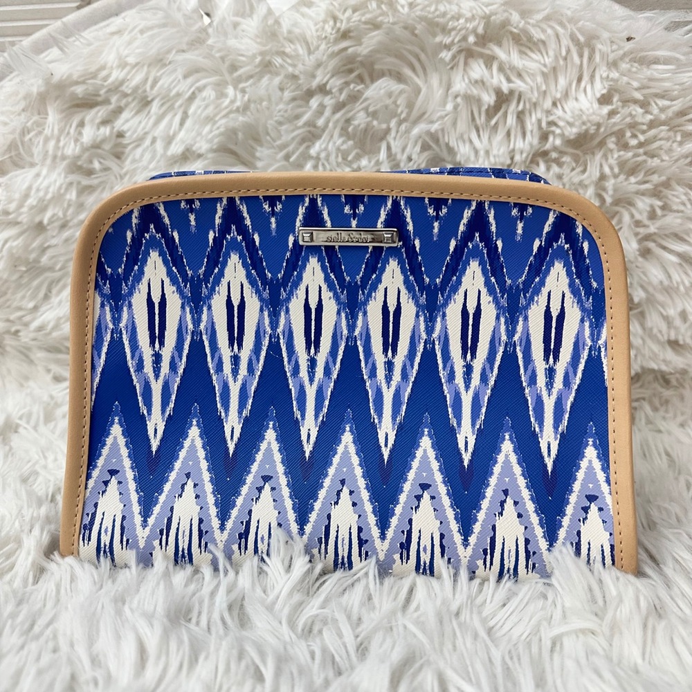 Stella & Dot Royal Blue and White Ikat Cosmetic Pouch with Tan Trim